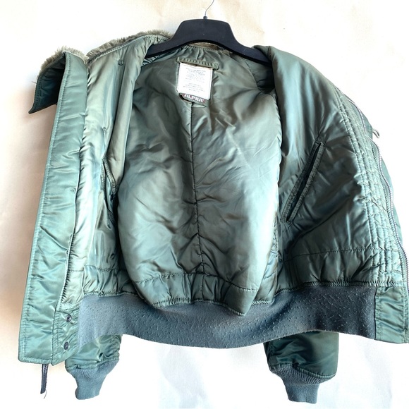 Alpha Industries N2B Bomber-EUC - Picture 7 of 12